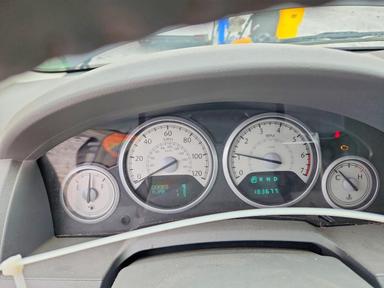 Vue de 2009 CHRYSLER TOWN &amp; COUNTRY TOURING, angle 9