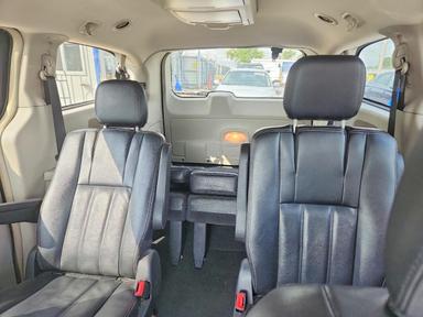 Vue de 2014 CHRYSLER TOWN &amp; COUNTRY TOURING, angle 10