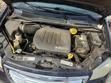 Vue de 2014 CHRYSLER TOWN &amp; COUNTRY TOURING, angle 12