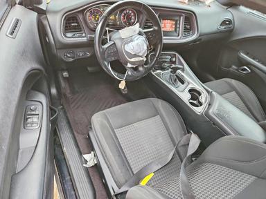 Vista de 2016 DODGE CHALLENGER SXT, ángulo 8