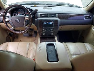 Вид 2007 GMC YUKON DENALI, угол 8