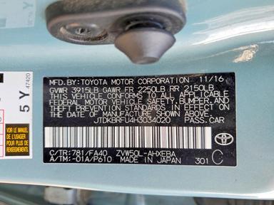 Vista de 2017 TOYOTA PRIUS TWO, ángulo 12
