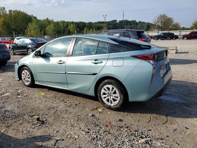 Vista de 2017 TOYOTA PRIUS TWO, ángulo 2