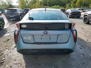 Vista de 2017 TOYOTA PRIUS TWO, ángulo 6