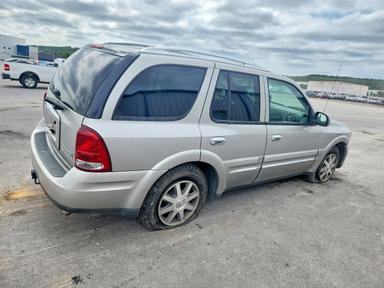 منظر 2007 BUICK RAINIER CXL، زاوية 3