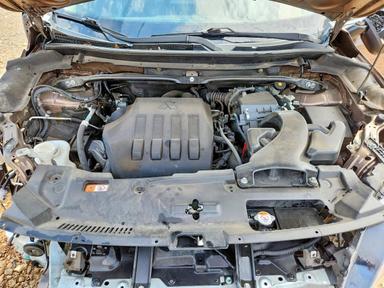 Vue de 2018 MITSUBISHI ECLIPSE CROSS SE, angle 12