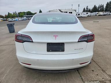 Вид 2020 TESLA MODEL 3, угол 6