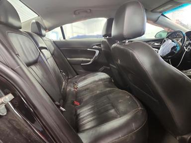 Vista de 2012 BUICK REGAL, ángulo 10