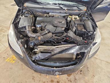 Vista de 2012 BUICK REGAL, ángulo 11