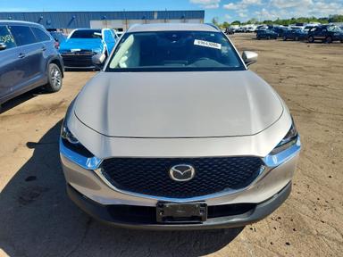 Vue de 2022 MAZDA CX-30 SELECT, angle 5