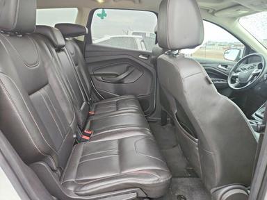 Vue de 2013 FORD ESCAPE TITANIUM, angle 10