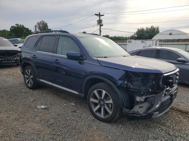 Vue de 2024 HONDA PILOT TOURING, angle 4