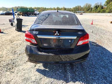 Vue de 2020 MITSUBISHI MIRAGE G4 ES, LE, BE, angle 6