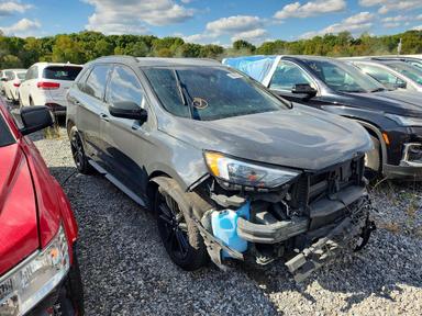 Вид 2021 FORD EDGE SEL, угол 4