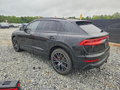 Vista de 2022 AUDI Q8 PRESTIGE S-LINE, ángulo 2