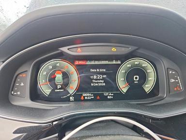 Vista de 2022 AUDI Q8 PRESTIGE S-LINE, ángulo 9