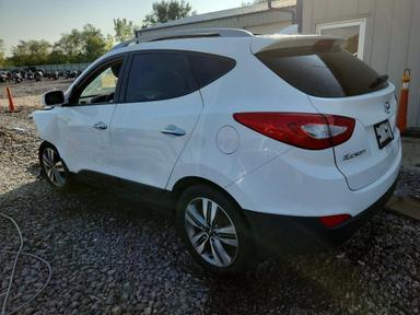Вид 2015 HYUNDAI TUCSON LIMITED, угол 2