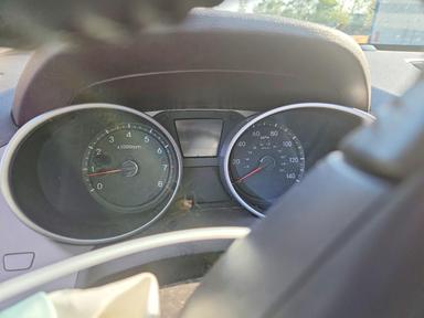 Вид 2015 HYUNDAI TUCSON LIMITED, угол 9