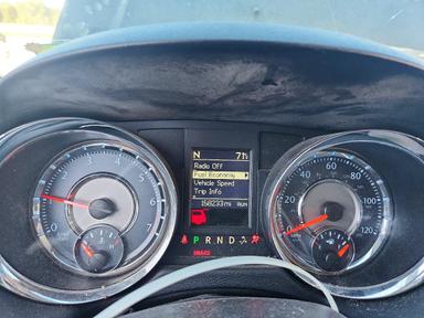 Vue de 2016 CHRYSLER TOWN &amp; COUNTRY TOURING, angle 9