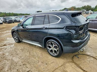 Vedere 2017 BMW X1 XDRIVE28I, unghi 2
