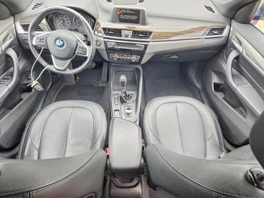 Vedere 2017 BMW X1 XDRIVE28I, unghi 8