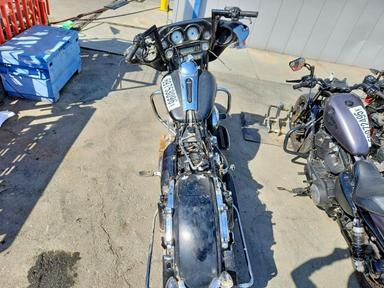 منظر 2013 HARLEY-DAVIDSON FLHX STREET GLIDE، زاوية 6