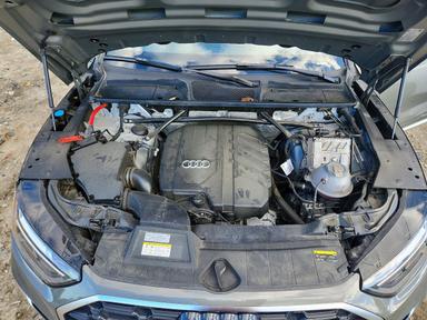 Vue de 2023 AUDI Q5 PREMIUM PLUS 45, angle 12