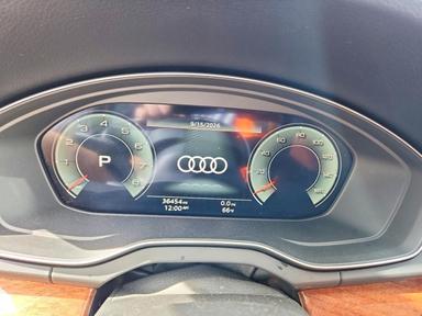 Vue de 2023 AUDI Q5 PREMIUM PLUS 45, angle 9