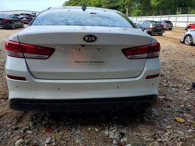 منظر 2019 KIA OPTIMA LX، زاوية 6
