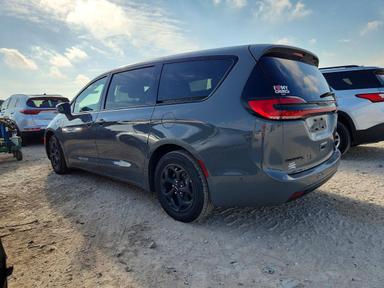 Вид 2022 CHRYSLER PACIFICA HYBRID LIMITED, угол 2