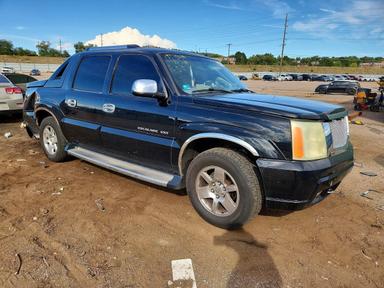 2003 CADILLAC ESCALADE EXT view, angle 4