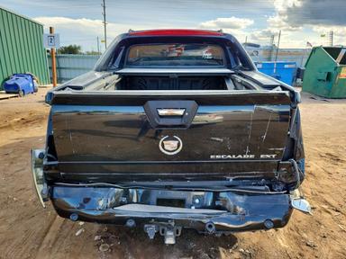 2003 CADILLAC ESCALADE EXT view, angle 6