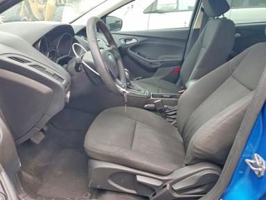 Vue de 2016 FORD FOCUS SE, angle 7
