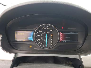 Vue de 2011 FORD EDGE SEL, angle 9