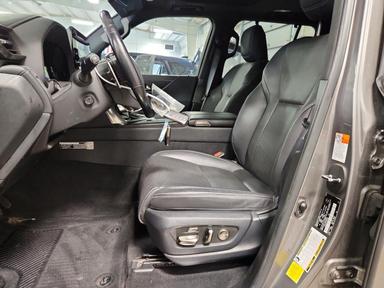 منظر 2023 LEXUS LX 600 LUXURY، زاوية 7