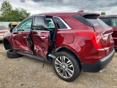 Vedere 2017 CADILLAC XT5 PREMIUM LUXURY, unghi 2