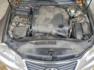 Vista de 2014 LEXUS IS 250, ángulo 11