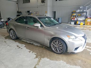 Vista de 2014 LEXUS IS 250, ángulo 4