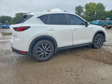 منظر 2018 MAZDA CX-5 TOURING، زاوية 3