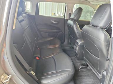 2019 JEEP COMPASS LIMITED view, angle 11