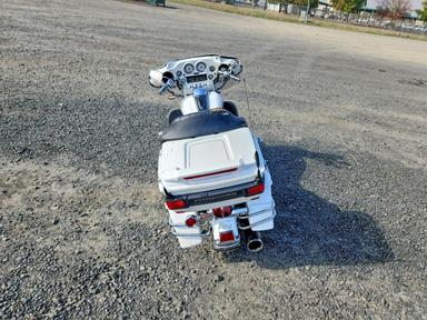 2006 HARLEY-DAVIDSON FLHTCUI view, angle 6