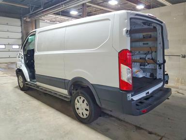2025 FORD TRANSIT T-250 LOW ROOF DELIVERY VAN view, angle 2