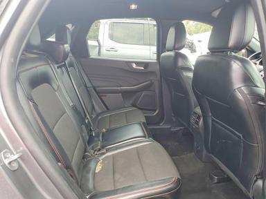 Vue de 2024 FORD ESCAPE ST LINE, angle 11