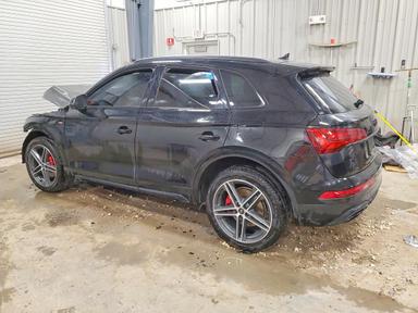 منظر 2025 AUDI Q5 E PREMIUM PLUS 55، زاوية 2