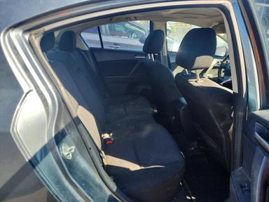 Vista de 2013 MAZDA 3 I, ángulo 10