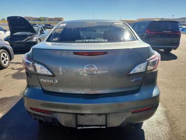 Vista de 2013 MAZDA 3 I, ángulo 6