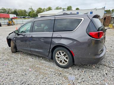 Vue de 2021 CHRYSLER VOYAGER LXI, angle 2