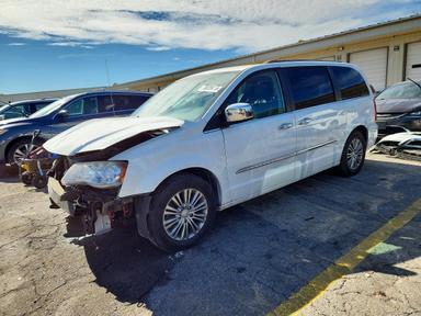 Vedere 2014 CHRYSLER TOWN &amp; COUNTRY TOURING L, unghi 1