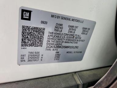 Вид 2021 GMC YUKON SLT, угол 12