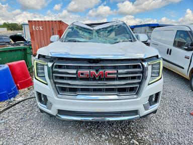 Вид 2021 GMC YUKON SLT, угол 5